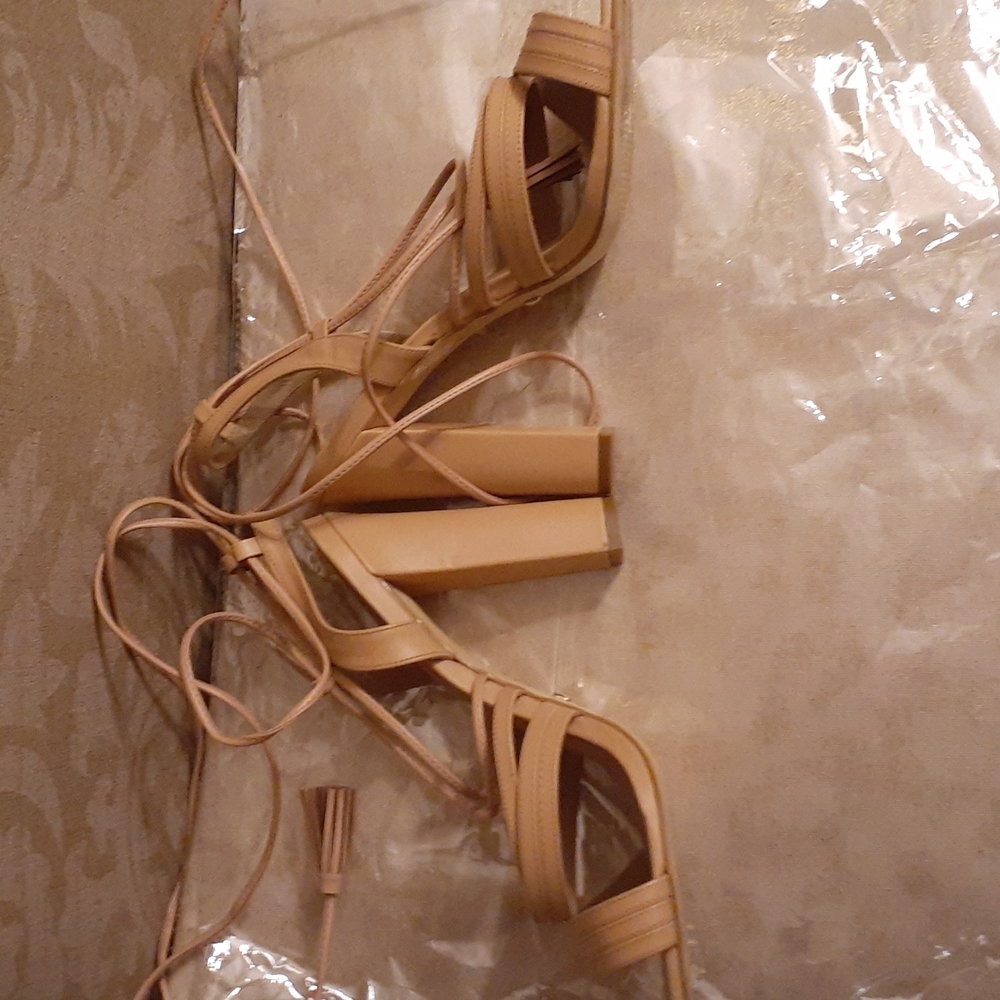 MINELLI BRAZIL SHOES SIZE 40 (9 -9.5) LEG WRAP - Picture 3 of 7
